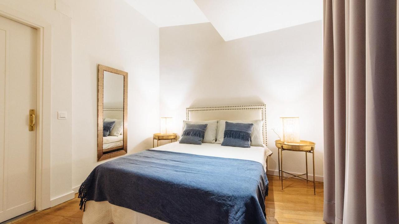 Conde De Ibarra Suite Apartment Seville Luaran gambar