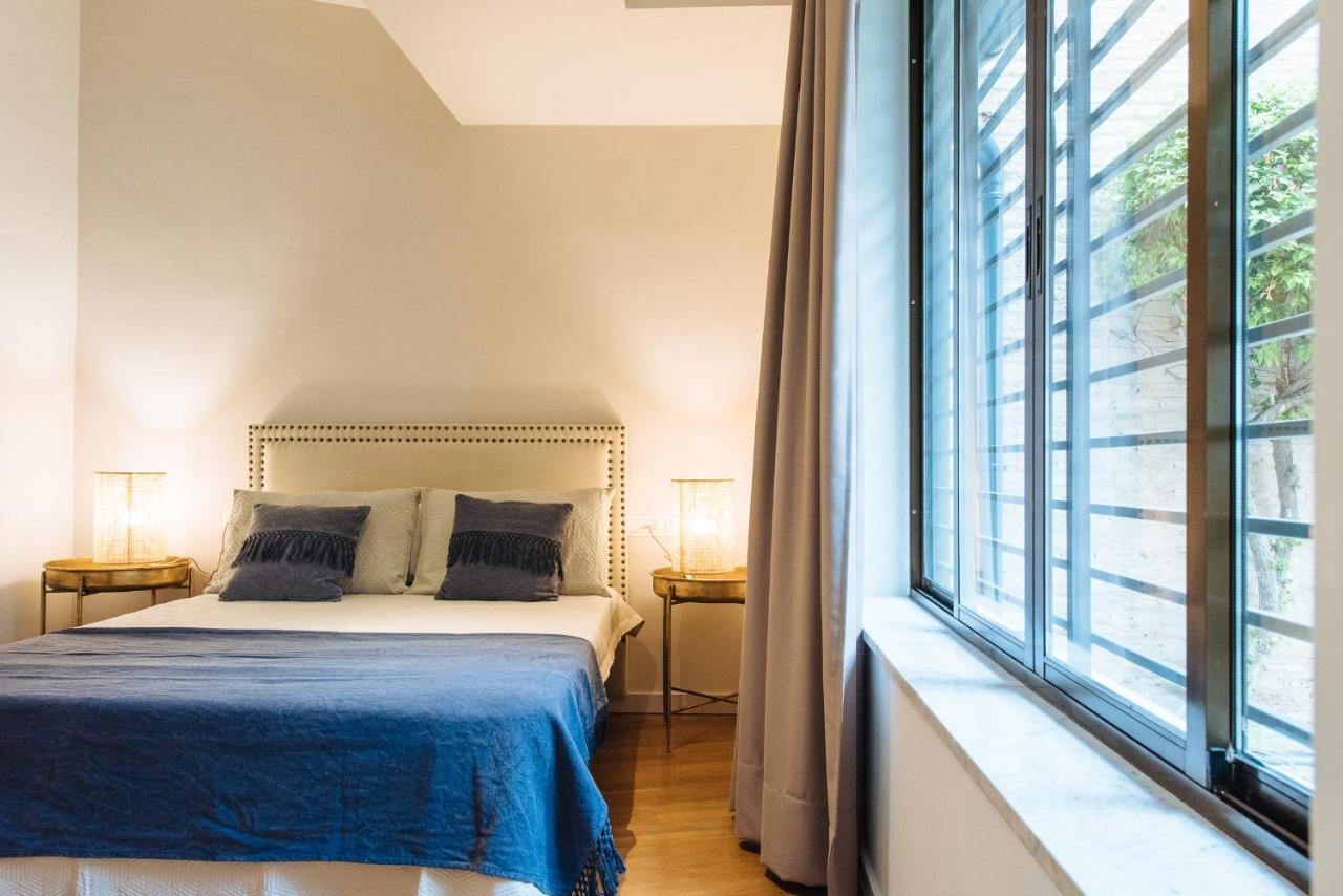 Conde De Ibarra Suite Apartment Seville Luaran gambar
