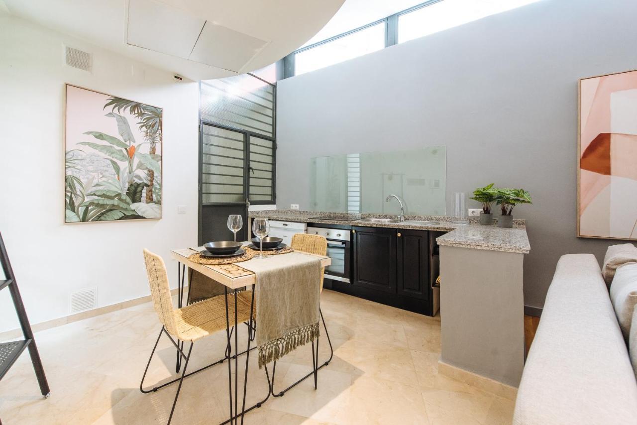 Conde De Ibarra Suite Apartment Seville Luaran gambar
